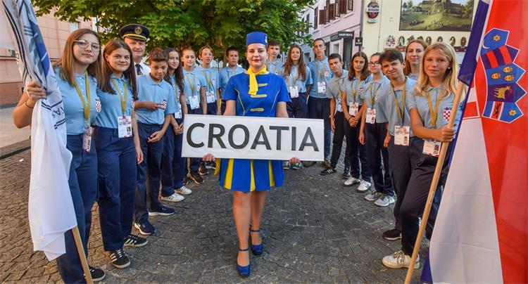 Slika /slike/_Foto 1_Hrvatska reprezentacija juniori i juniorki.jpg